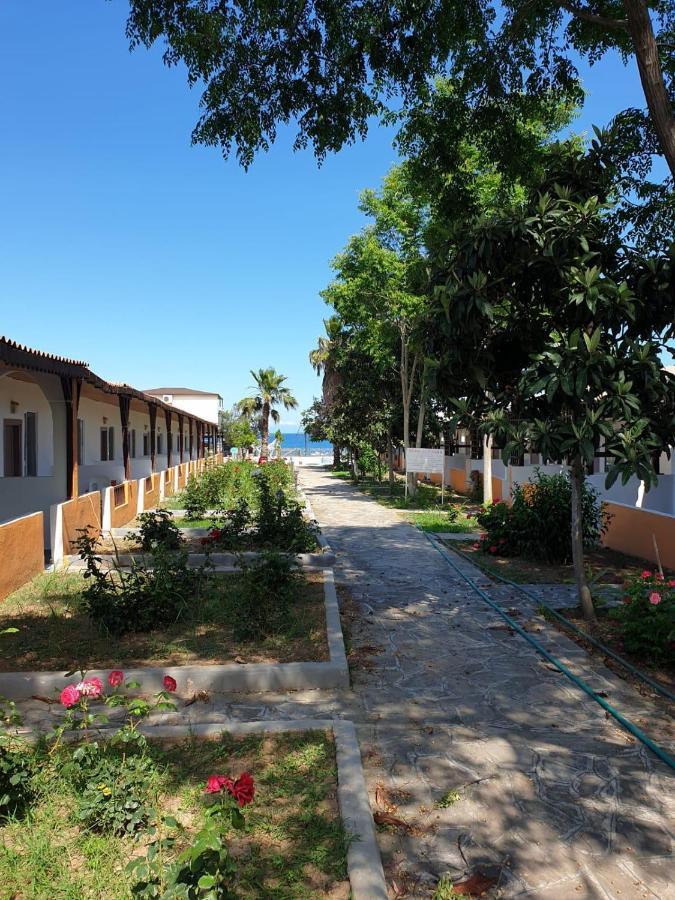 Ugur Beach Hotel Kemer Exterior photo