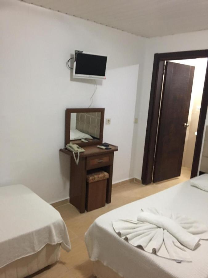 Ugur Beach Hotel Kemer Exterior photo